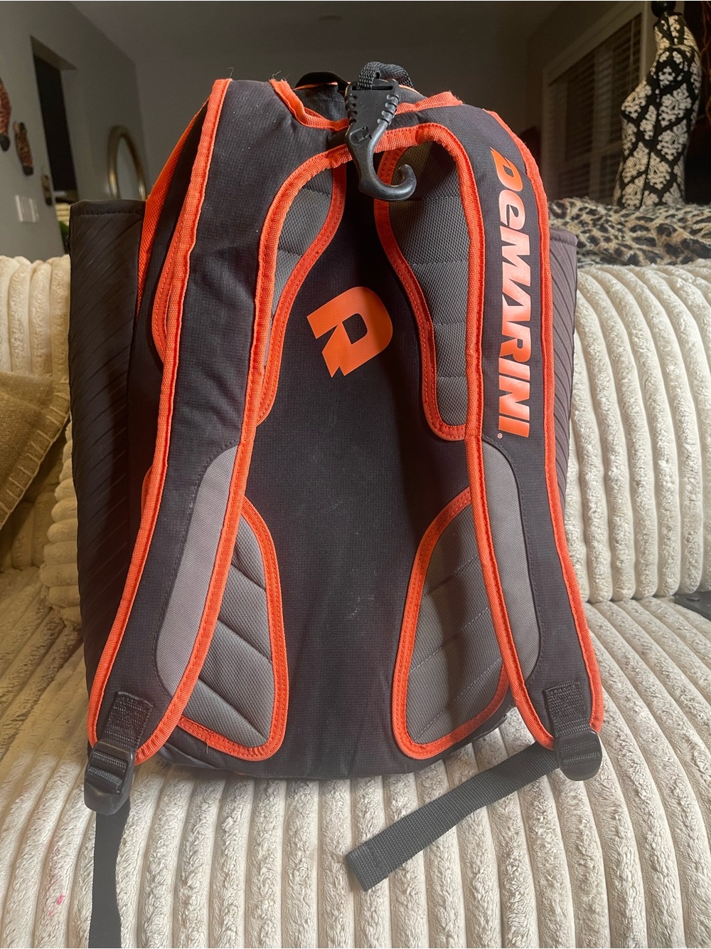 DeMarini Voodoo Baseball Softball Equipment Backpack Black Orange - Picture 5 of 11